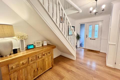 5 Beechwood Grove, Pencoed, Bridgend, CF35 6SU