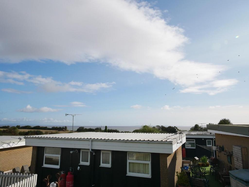 Fort Road, Lavernock, Penarth 2 bed chalet for sale £39,950