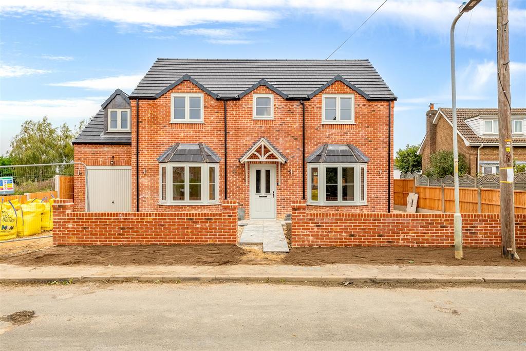 Church Lane, Saxilby, Lincoln 4 bed detached house for sale £425,000