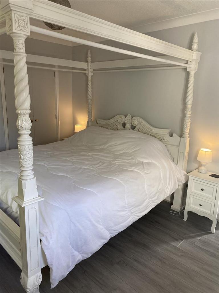 16 gaddarn bed 2.jpg