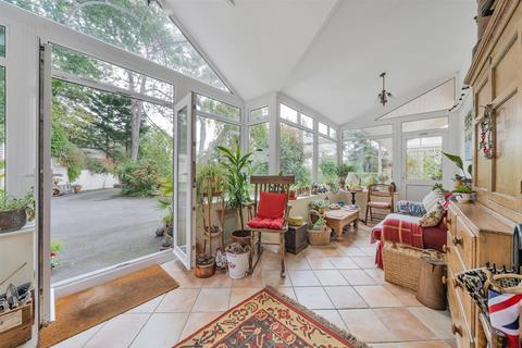 Hillcote West First Raleigh, Bideford, EX39 3NJ