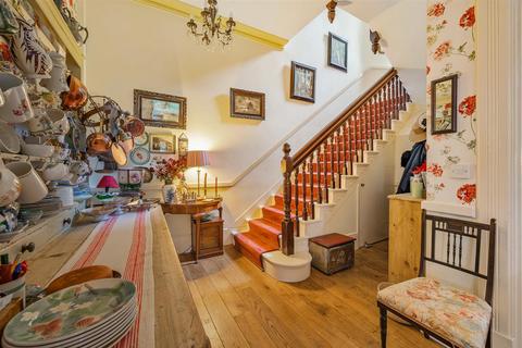Hillcote West First Raleigh, Bideford, EX39 3NJ