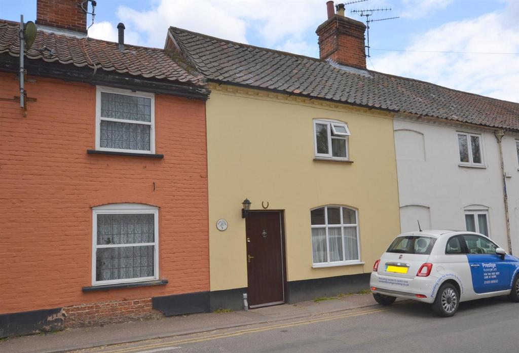 Buxton, Norfolk 2 bed cottage £725 pcm (£167 pw)