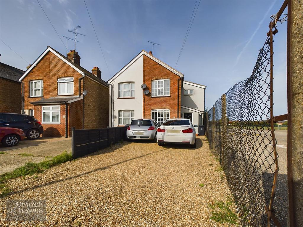 Mill Road, Maldon 3 bed semidetached house for sale £375,000