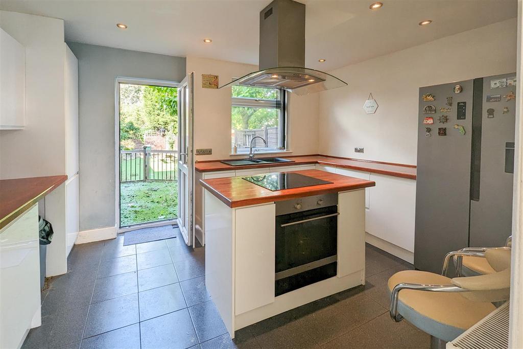 Dunster Place, Coventry 2 bed terraced house £975 pcm (£225 pw)