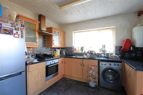 73 Park Avenue, Southall, UB1 3AJ