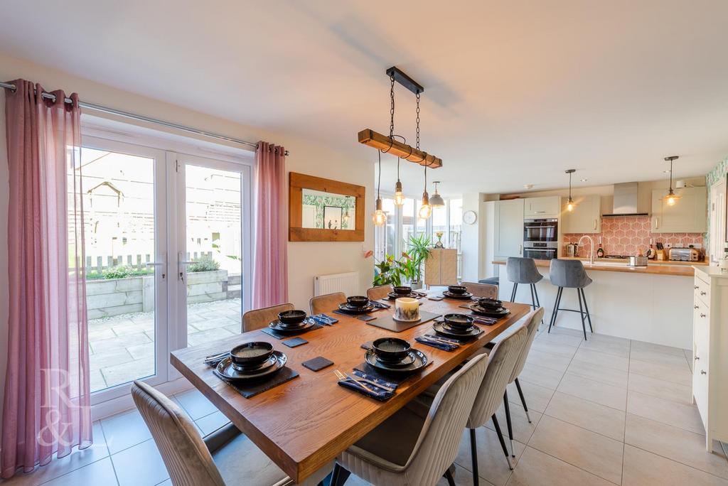 Spring Avenue, AshbyDeLaZouch 4 bed detached house for sale £425,000