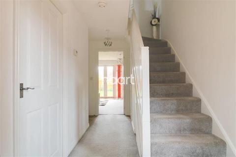 3 bedroom semi-detached house to rent, Ox Ground, Berryfields