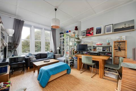 2 bedroom flat for sale - Tennison Road, South Norwood, SE25