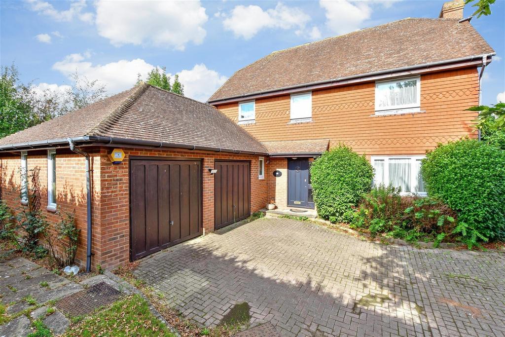 Five Oak Green Road, Five Oak Green, Tonbridge, Kent 5 bed detached