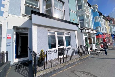 2 bedroom ground floor flat for sale, 12 Glandovey Terrace, Aberdovey LL35