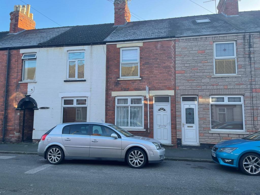 Alexandra Road Grantham NG31 2 bed terraced house for sale £115,000