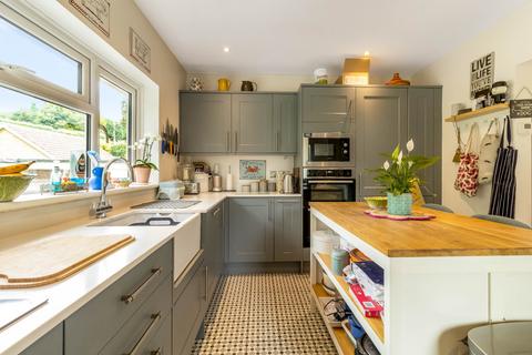 3 bedroom semi-detached house for sale, London Road, Stroud, GL5