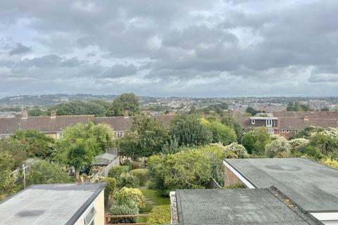 94 Cowick Hill, Exeter, EX2 9NN