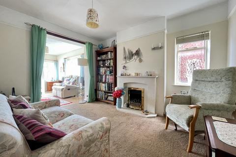 94 Cowick Hill, Exeter, EX2 9NN