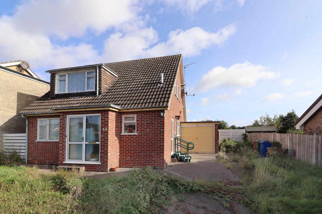The Mount, Driffield YO25 5JW 3 bed chalet £155,000