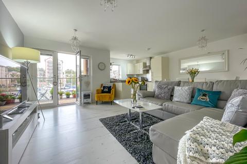2 bedroom apartment for sale - Mizzen Court, Portishead, Bristol, Somerset, BS20