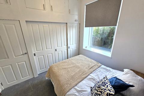 1 bedroom flat to rent, Victoria Road, Torry, Aberdeen, AB11