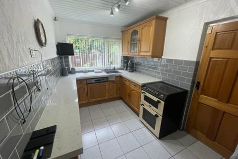 3 bedroom semi-detached house for sale - Greystoke Avenue, Hodge Hill, Birmingham, West Midlands