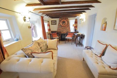 2 bedroom cottage for sale, 151 Everton Road, Hordle, Lymington, Hampshire. SO41 0HA
