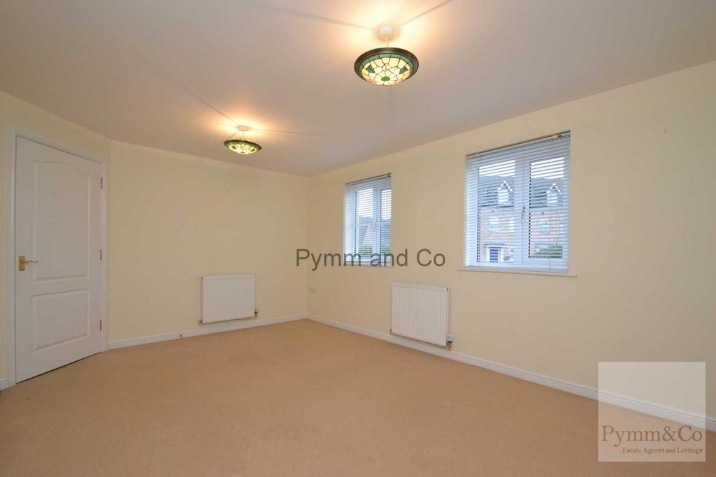 Burdock Close, Wymondham NR18 1 bed flat to rent £750 pcm (£173 pw)
