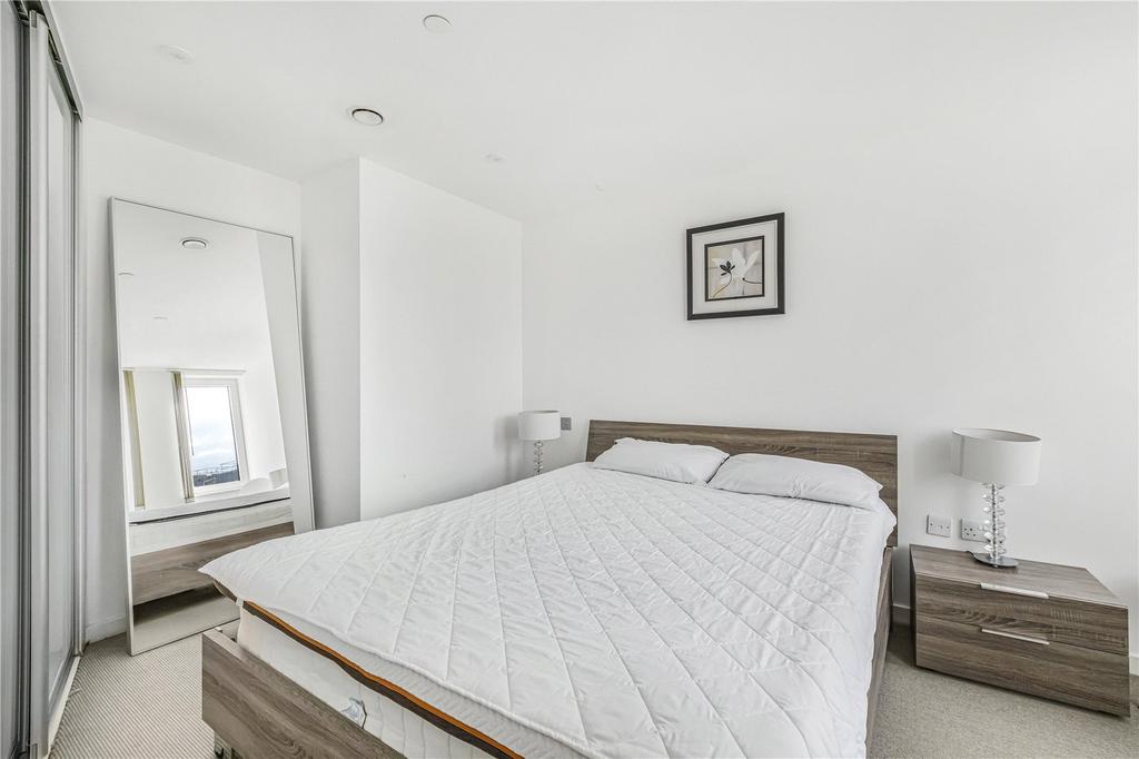 Apartment in London - View 3