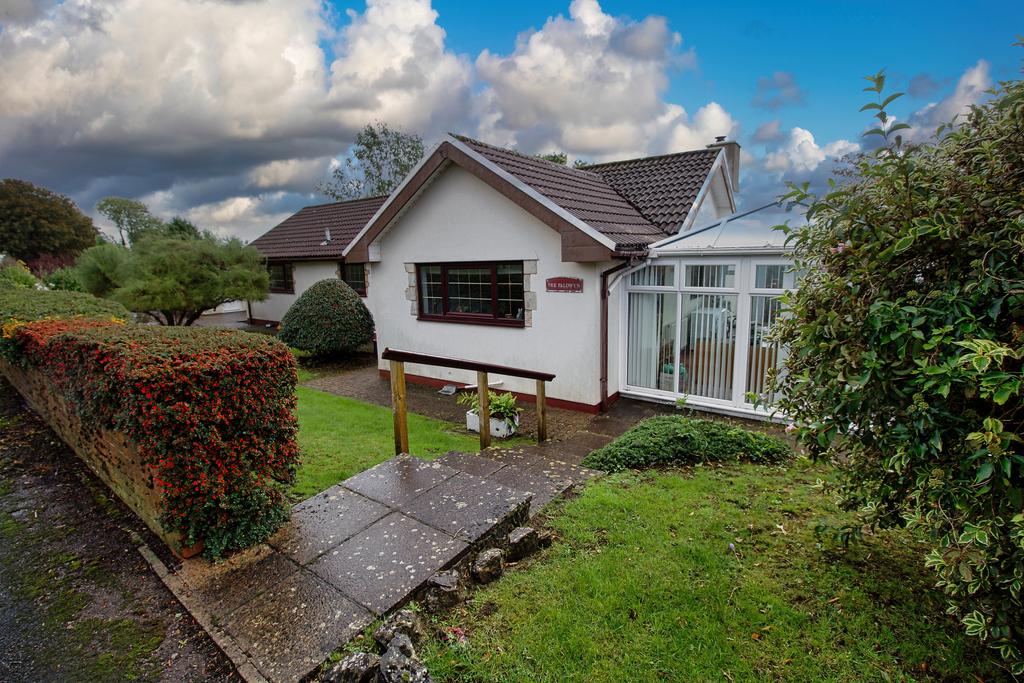 Berthllwyd, Pentyrch CF15 3 bed detached bungalow for sale £550,000