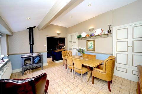 6 bedroom end of terrace house for sale, New Street, Wem, North Shropshire, Shropshire, SY4