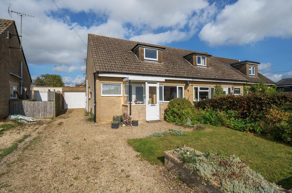 Meysey Close, Meysey Hampton, Cirencester, Gloucestershire, GL7 2 bed