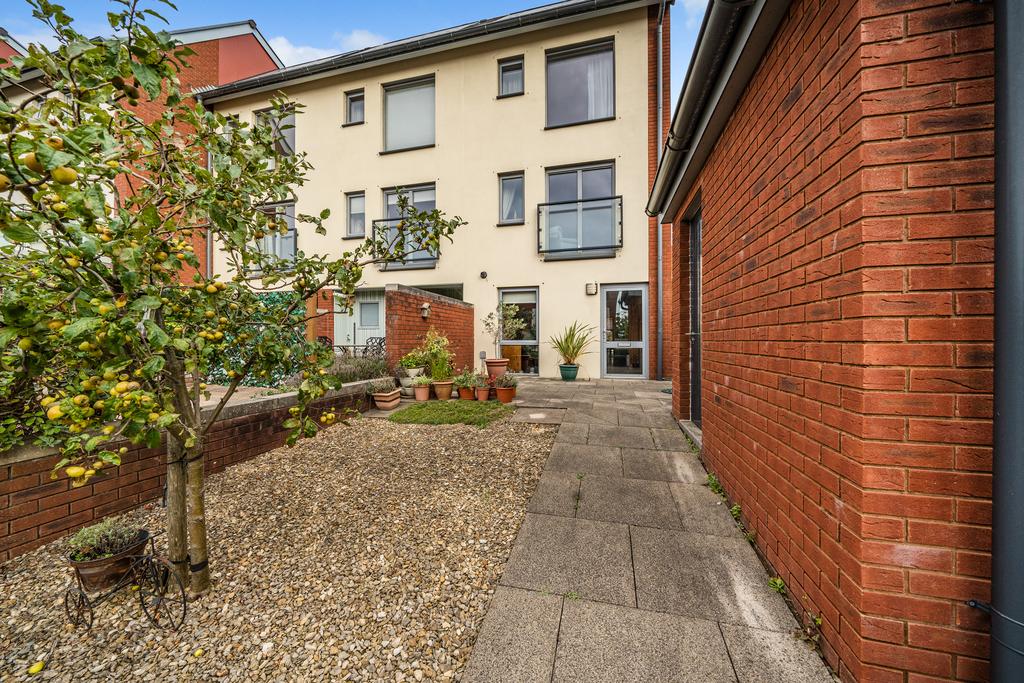 Langdon Road, Swansea, SA1 4 bed townhouse for sale £339,950