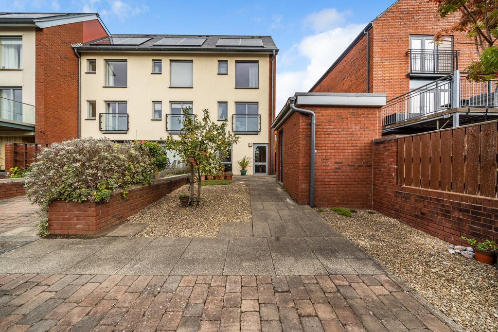 Langdon Road, Swansea, SA1 4 bed townhouse for sale £330,000