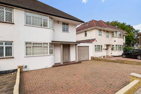 3 bedroom semi-detached house for sale - St. Margarets Road, Edgware, Middlesex, HA8 9UP