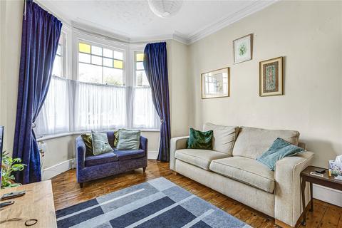 1 bedroom flat for sale, Laitwood Road, London, SW12