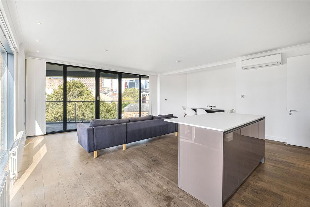 Kitchen/Reception