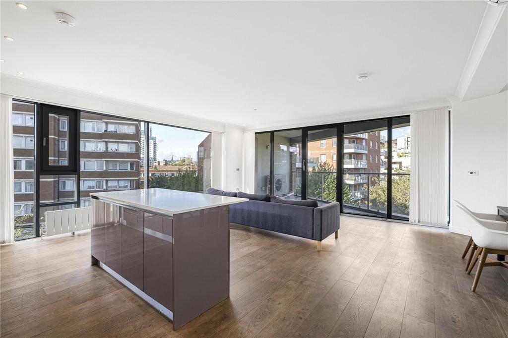 Kitchen/Reception