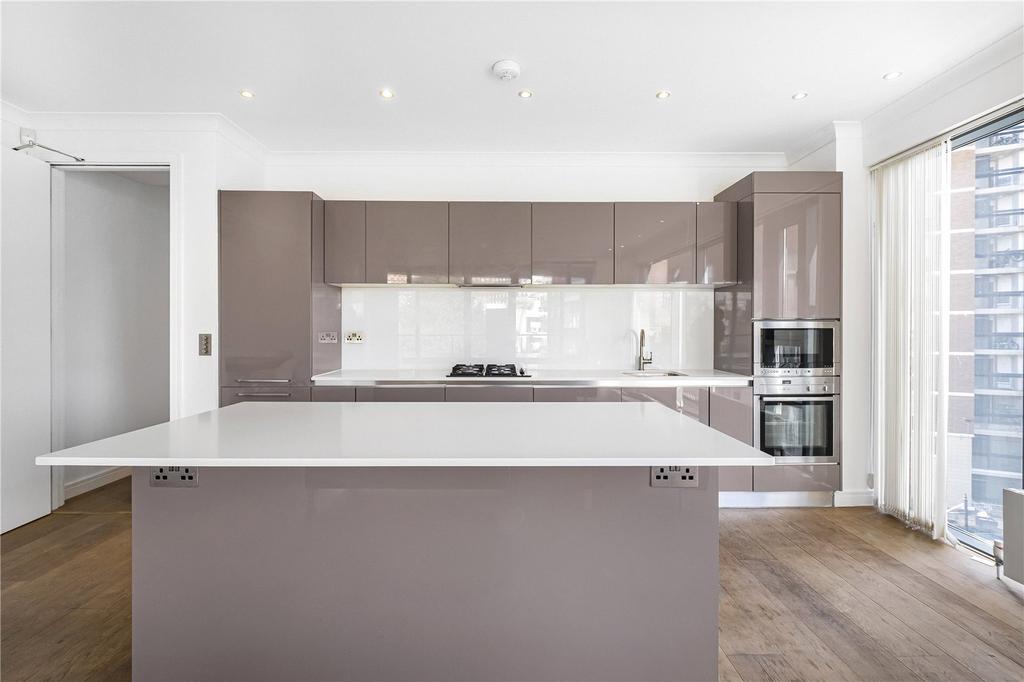 Kitchen/Reception