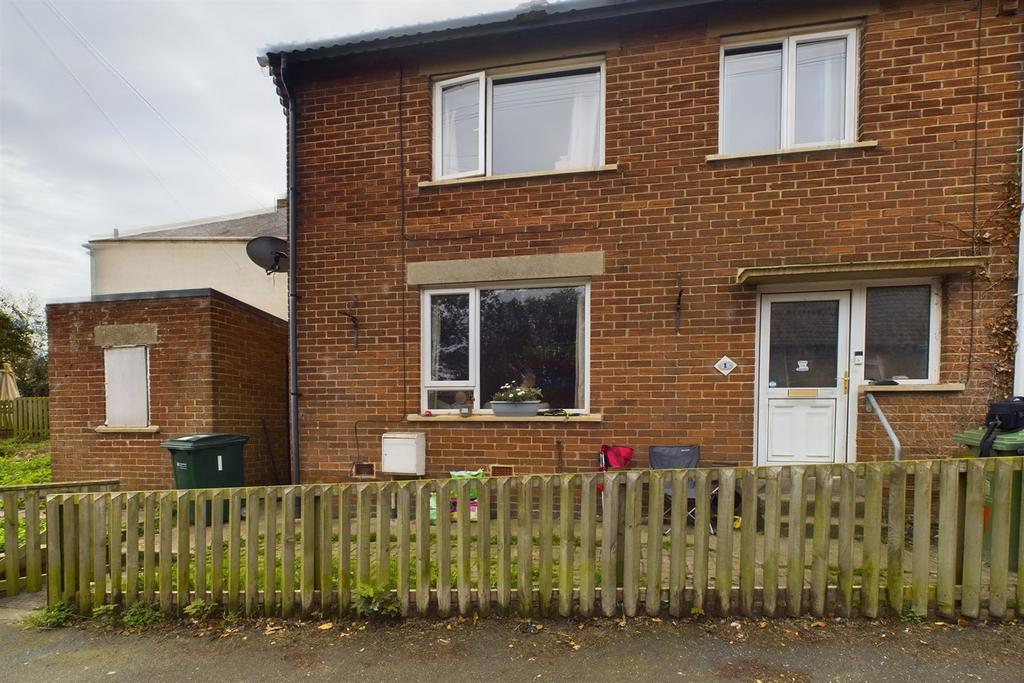 Woodlea Road, Rowlands Gill 3 bed property for sale £100,000