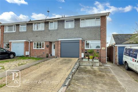 3 bedroom end of terrace house for sale, Harwich Road, Colchester, Essex, CO4