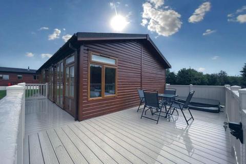 2 bedroom lodge for sale, Malton Grange Country Park Amotherby