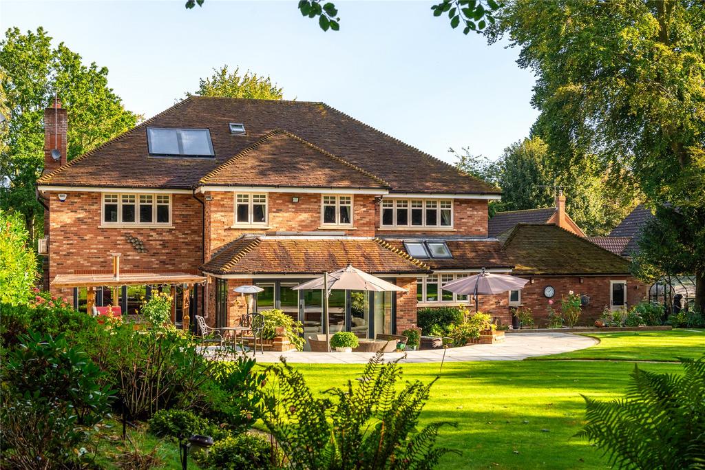 West Hill, Aspley Guise... 6 bed detached house for sale £2,250,000
