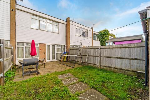 48 Boston Manor Road, Brentford, TW8 9JU