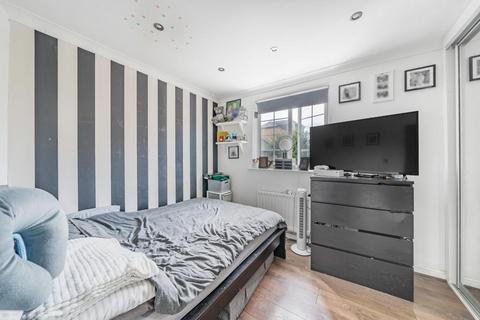2 bedroom terraced house for sale - Timber Pond Road, London