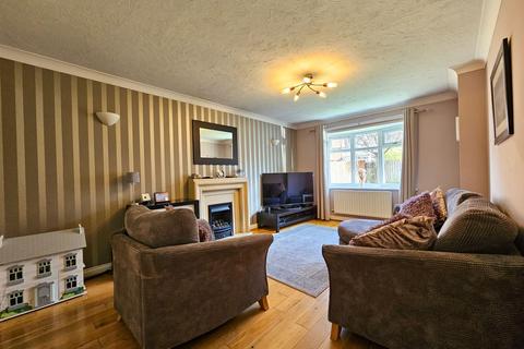 182 Beaconside, South Shields, NE34 7PU
