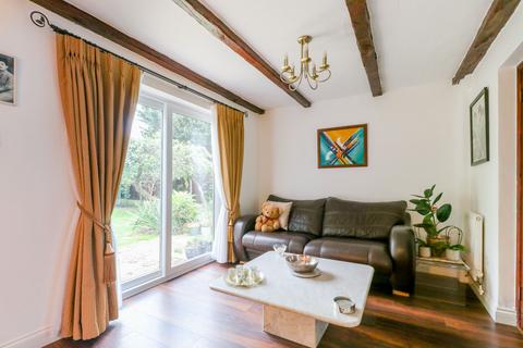 46 Wavell Close, Cheshunt, Waltham Cross, EN8 0LA