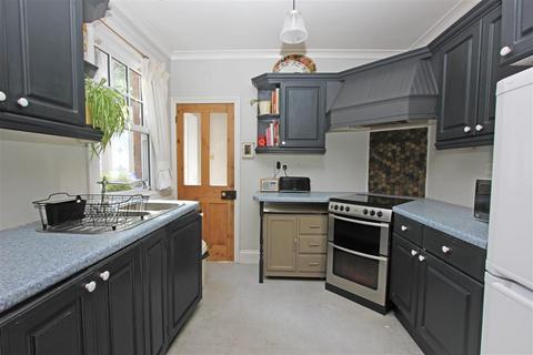 3 bedroom terraced house for sale, Brantwood Road, South Croydon