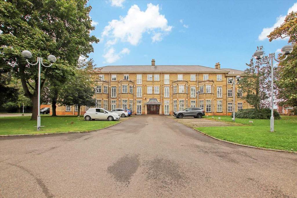 Cathedral Heights, Chichester Road, Bracebridge Heath 2 bed apartment