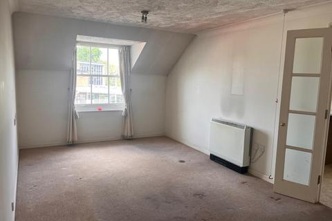 1 bedroom flat for sale, Stockbridge Road, Chichester, West Sussex