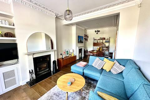 236 Plumstead Common Road, Plumstead, London, SE18 2RS