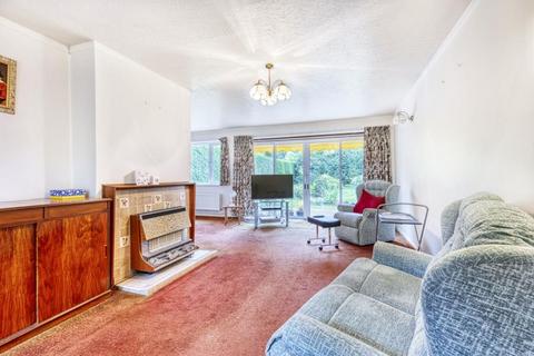 23 Oak Tree Close, Virginia Water, GU25 4JF