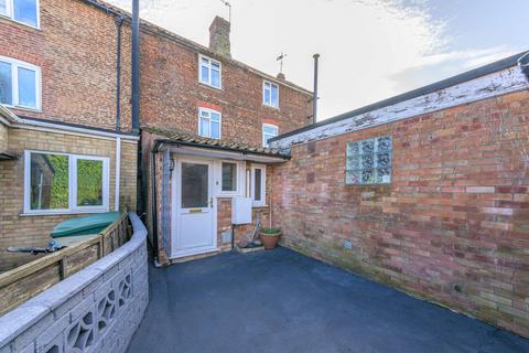 3 bedroom terraced house for sale - Granary Row, Tattershall, LN4